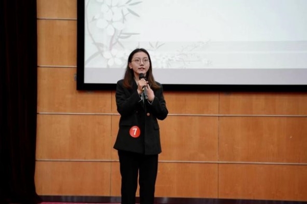 图为参赛选手在比赛现场